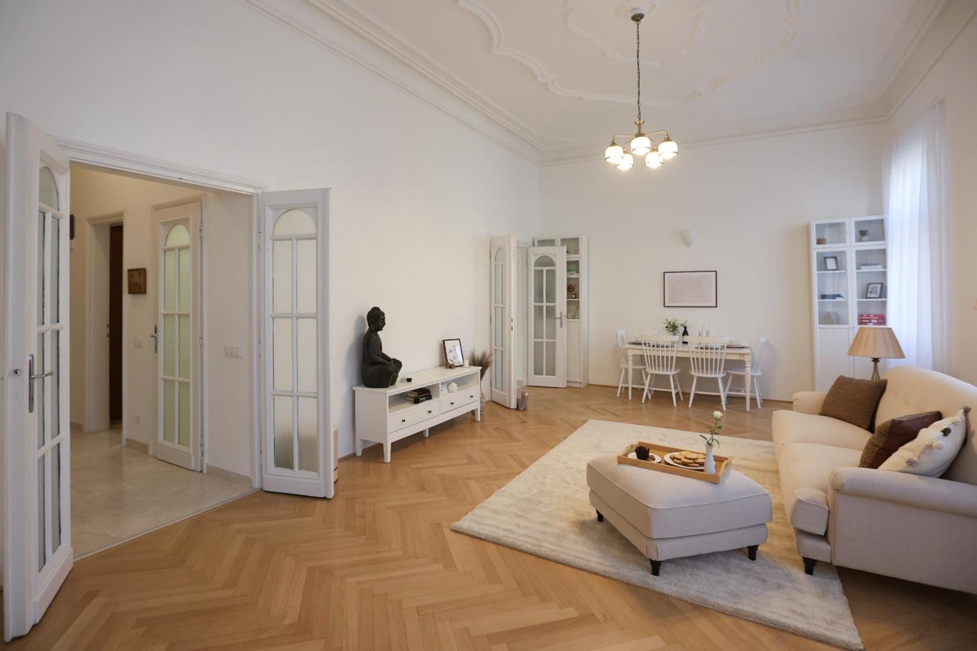 Mirage Medic Hotel Будапеща Екстериор снимка